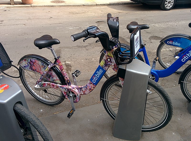 File:Advertisement on CitiBike in March 2014.jpeg