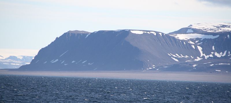 File:Andree Land Graahukfjellet IMG 5378.JPG