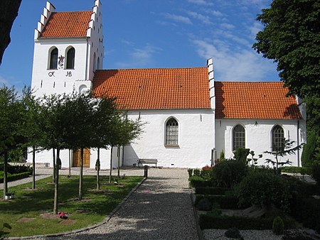 Annisse Kirke 08 07 06 01