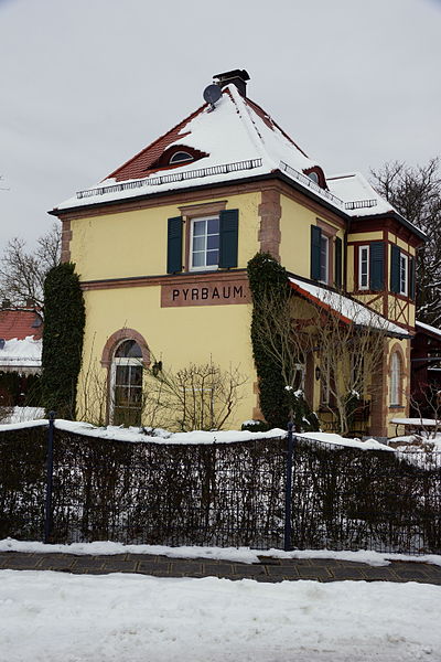 File:Bahnhof Pyrbaum 005.jpg