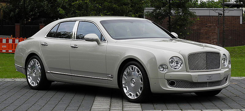 File:Bentley Mulsanne – Frontansicht (1), 30. August 2011, Düsseldorf.jpg