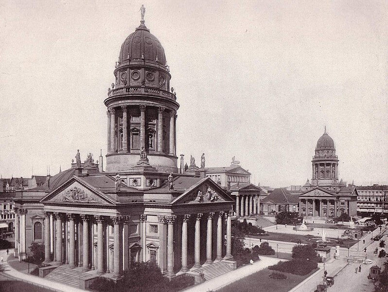 File:Berlin Gendarmenmarkt 1903.jpg