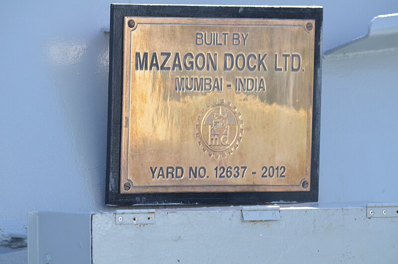 File:Builders plaque for the Indian frigate Sahyadri.jpg