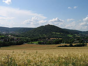 Burg Breuberg: Geographische Lage, Geschichte der Burg, Anlage