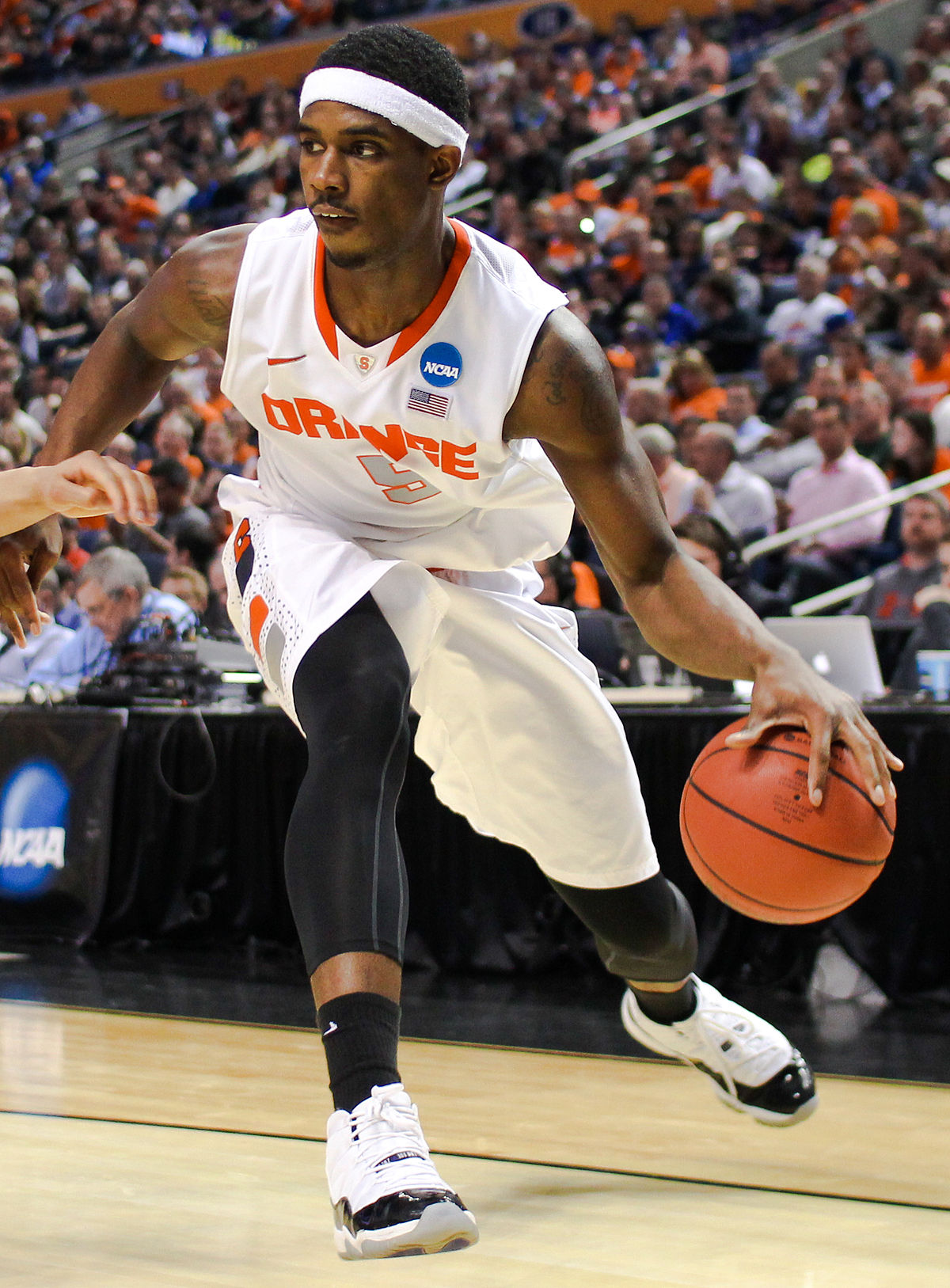 cj fair syracuse jersey