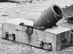A Confederate iron 24-pounder Coehorn mortar.