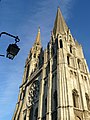 D'Kathedral vu Chartres (Westfaçade)