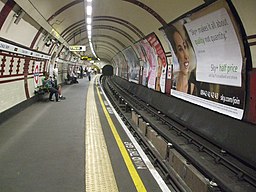 Chalk Farm stn southbound look north