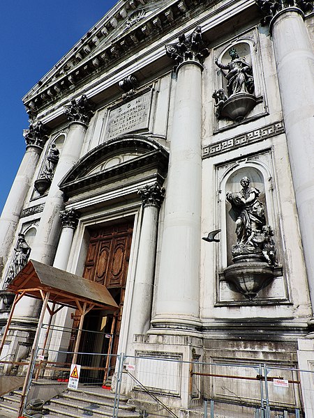 File:Chiesa di Santa Maria del Rosario o dei Gesuati, Venice (37769742041).jpg