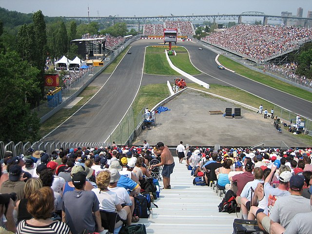 The Hairpin (L'Epingle) on Circuit Gilles Villeneuve