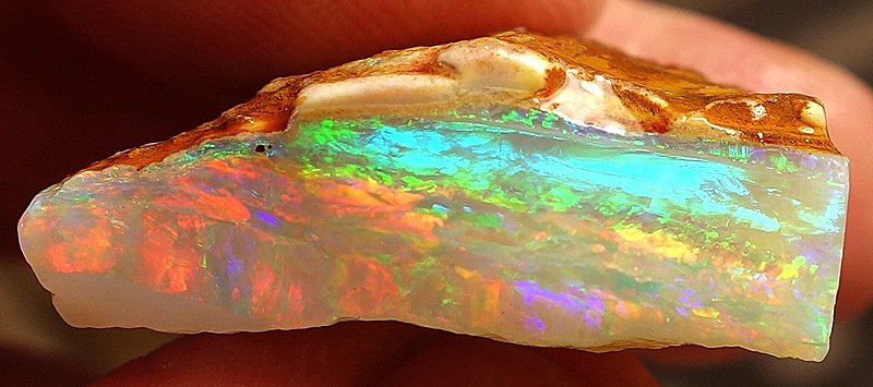 File:Coober Pedy Opal.jpg