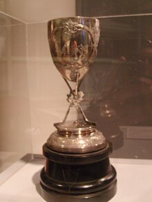 Foto de trofeo en vitrina