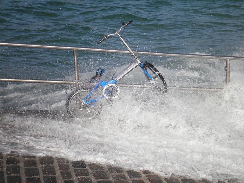 File:Cycle wave 001.JPG