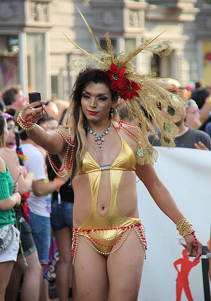 File:DC Gay Pride 2011 - 00038 (6239623172).jpg