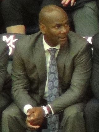 <span class="mw-page-title-main">David Carter (basketball)</span> American college basketball coach