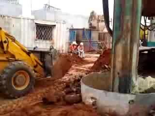 File:Deep foundation drilling.ogv