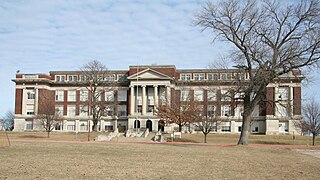 <span class="mw-page-title-main">Waterloo East High School</span> Public secondary school in Waterloo, Iowa, United States