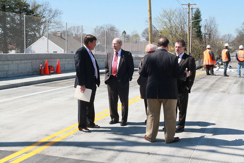 File:Ellison Avenue Bridge Ribbon Cutting (25902780984).jpg