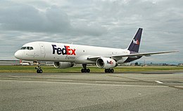 FedEx Morningstar Boeing 757-2B7 (F) .jpg