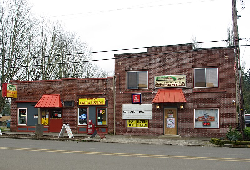 File:Ferry Street Landing wide - Dayton, Oregon.JPG