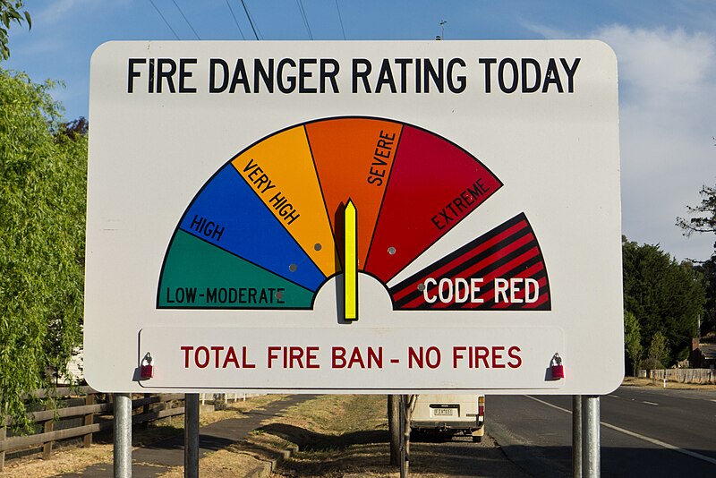 File:Fire danger rating sign.jpg