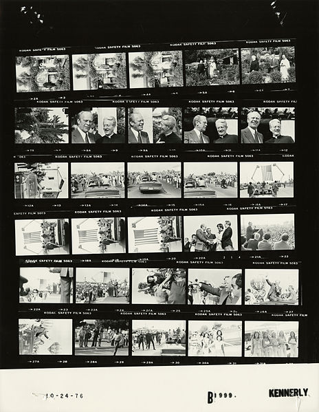 File:Ford B1999 NLGRF photo contact sheet (1976-10-24)(Gerald Ford Library).jpg