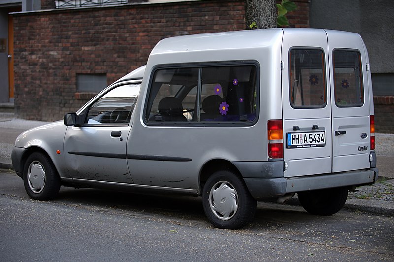 File:Ford Courier Combi 1996-1999, rear left.jpg