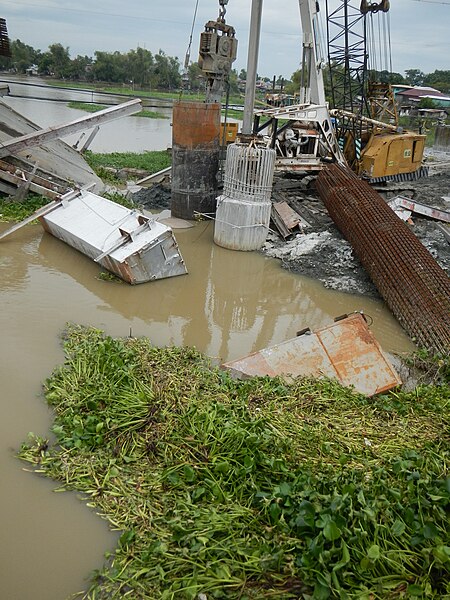 File:FvfCalumpitApalitBridge9440 08.JPG