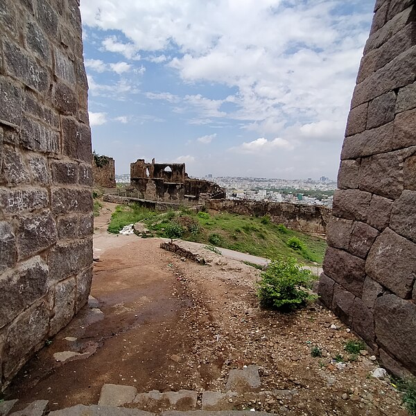 File:Golconda Fort 60.jpg