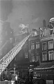 Grote brand op Rembrandtsplein, waarbij verscheidende panden geheel uitbrandden, Bestanddeelnr 921-9779.jpg