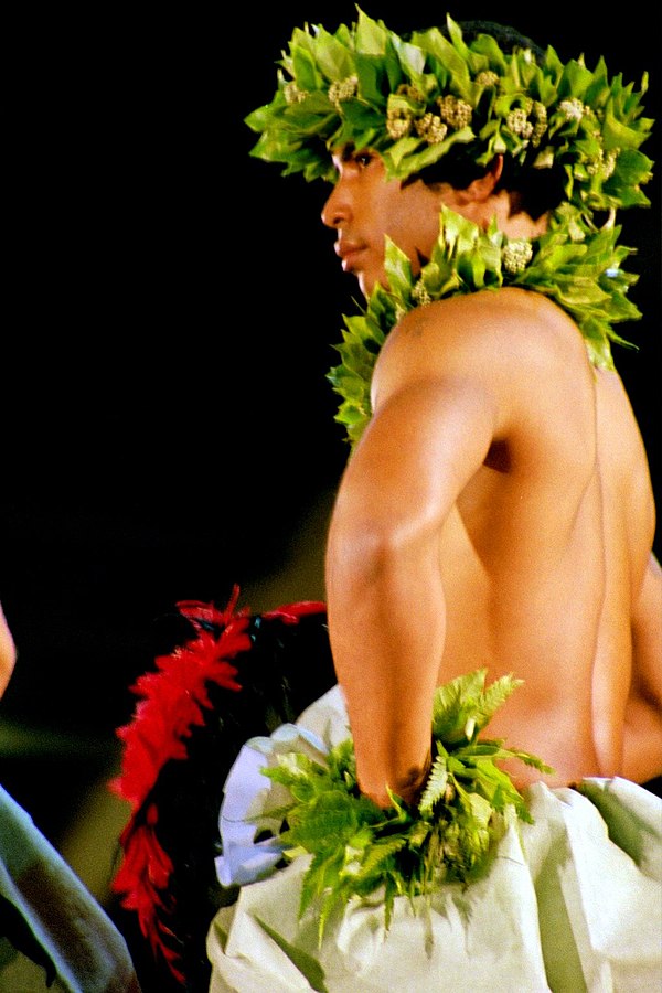 Dancer with ʻuliʻuli, hula kahiko competition, Merrie Monarch Festival 2003