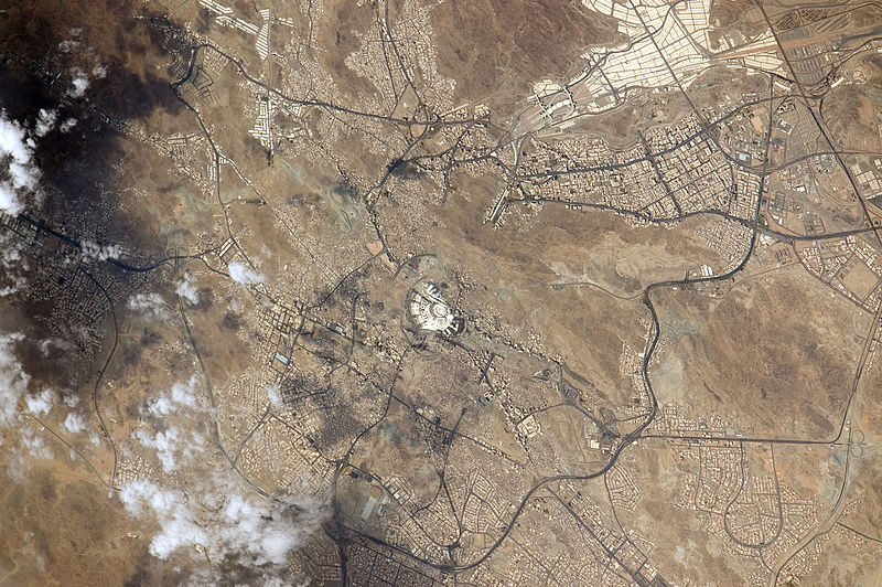 File:ISS-44 Mecca, Saudi Arabia.jpg