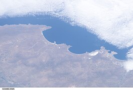 ISS006-E-20585 - View of Chile.jpg