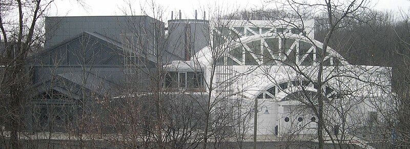 File:Illinois Holocaust Museum and Education Center 19 25 Jan 2010 019.JPG