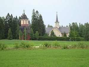 Suomenniemen kirkko heinäkuussa 2008