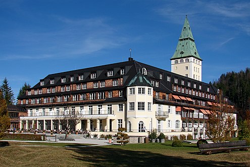 Schloss Elmau im Jahr 2015