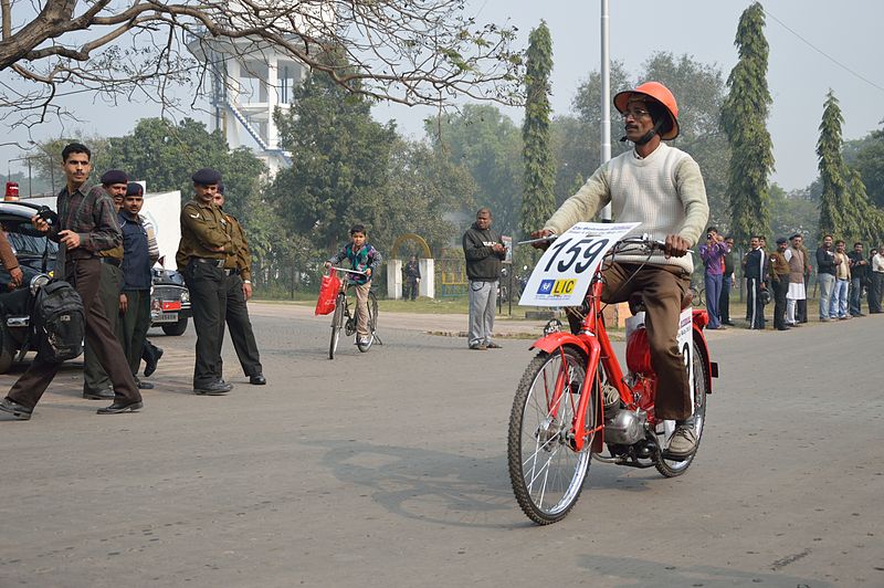 File:Lambretta - 1948 - 48 cc - Kolkata 2013-01-13 3476.JPG