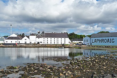 How to get to Laphroaig Distillery with public transport- About the place