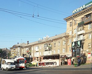 На перетині Соборного проспекту та вулиці В'ячеслава Зайцева