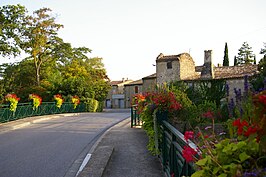 Leuc, hoofdweg naar Carcassonne