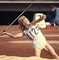 Márta Rudas (hier bei den Olympischen Spielen 1964) kam auf den neunten Platz