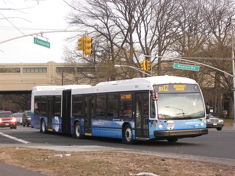 File:MTA New York City Bus Nova Bus LFSA SBS Bx12 @ Pelham Pkwy and US 1.jpg