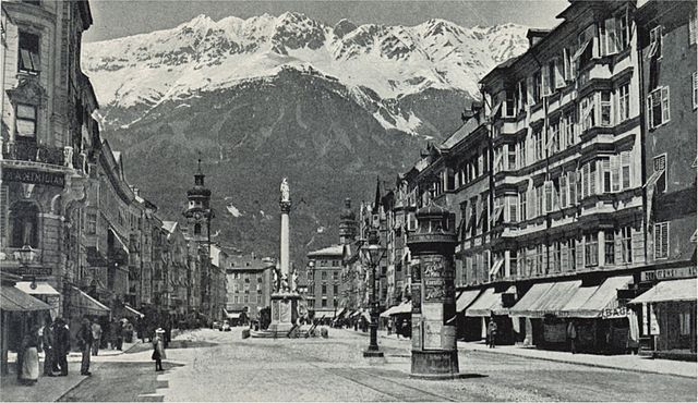 V1919 - Topic Officiel - Année 1920 640px-Maria-Theresien-Strasse_in_Innsbruck_um_1898