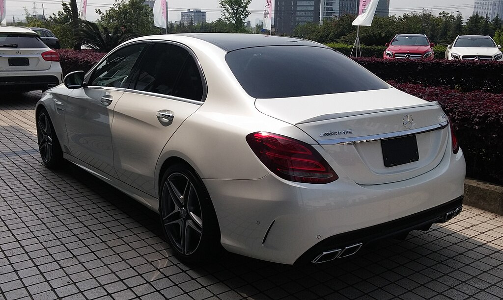 File:Mercedes-Benz C-Class W205 63 AMG 02 China 2016-04-04.jpg - Wikipedia