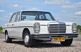 Mercedes-Benz W115 220D (1973) .jpg