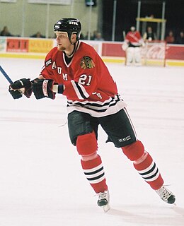 Mike Brown (ice hockey, born 1979) Canadian ice hockey player