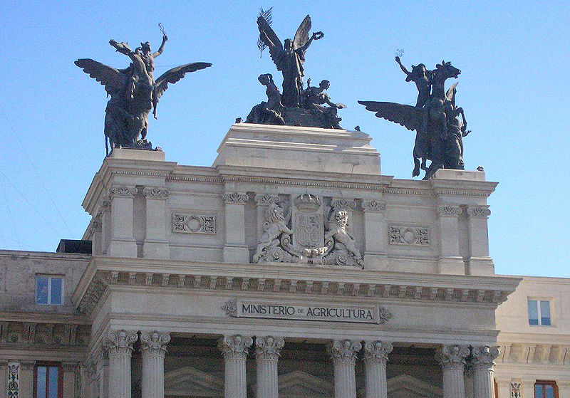 File:Ministerio de Agricultura (Madrid) 03 cropped.jpg