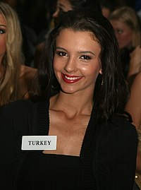 Miss Turkey 08 Leyla Tugutlu.jpg