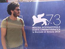 Resmin açıklaması Mohamed_Zouaoui_Venezia_Film_Festival_2016.jpg.