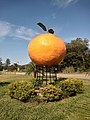 "Monumento_da_Laranja,_Laranjal_Paulista.jpg" by User:IgorEliezer